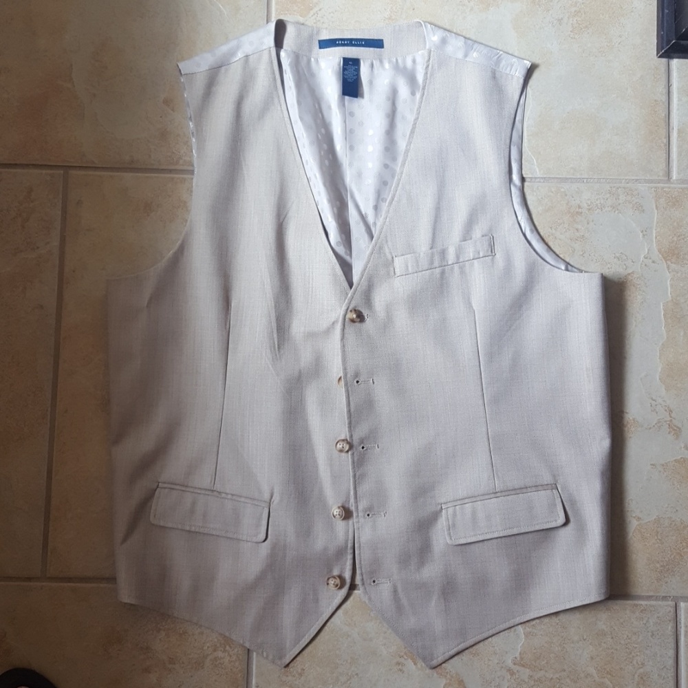 Perry Ellis tan vest